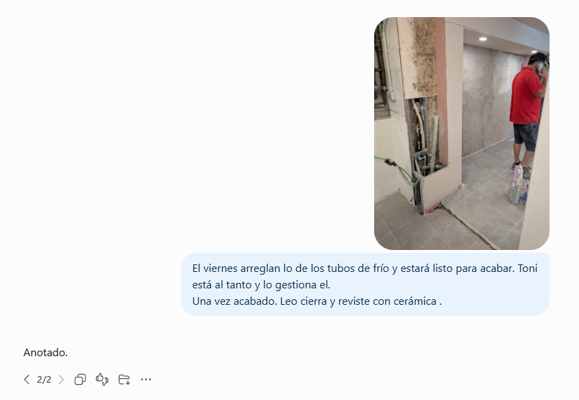 Fotografía de las instalaciones de frío con instrucciones para cerrar y revestir el hueco