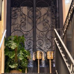 RESTAURANTE-TXAPELA-DETALLE-ASCENSOR