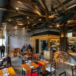 Iluminación bar de tapas